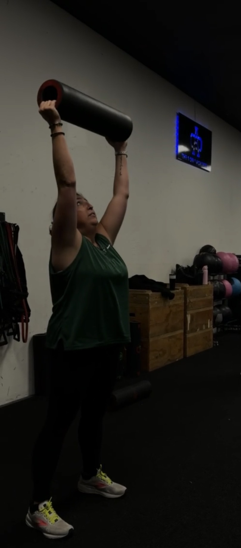 Overhead press strength training